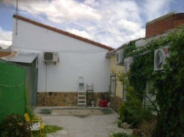 Casa en venta en Cuerva