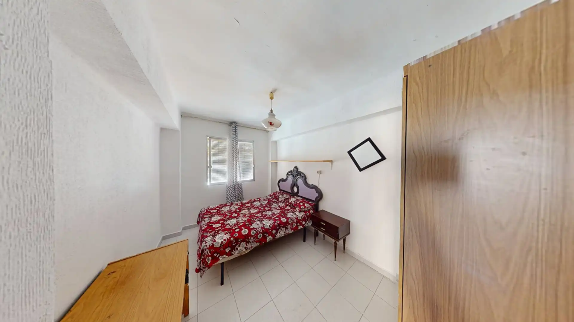 Habitación de Piso en venta en Almería con Aire acondicionado, Amueblado y Horno