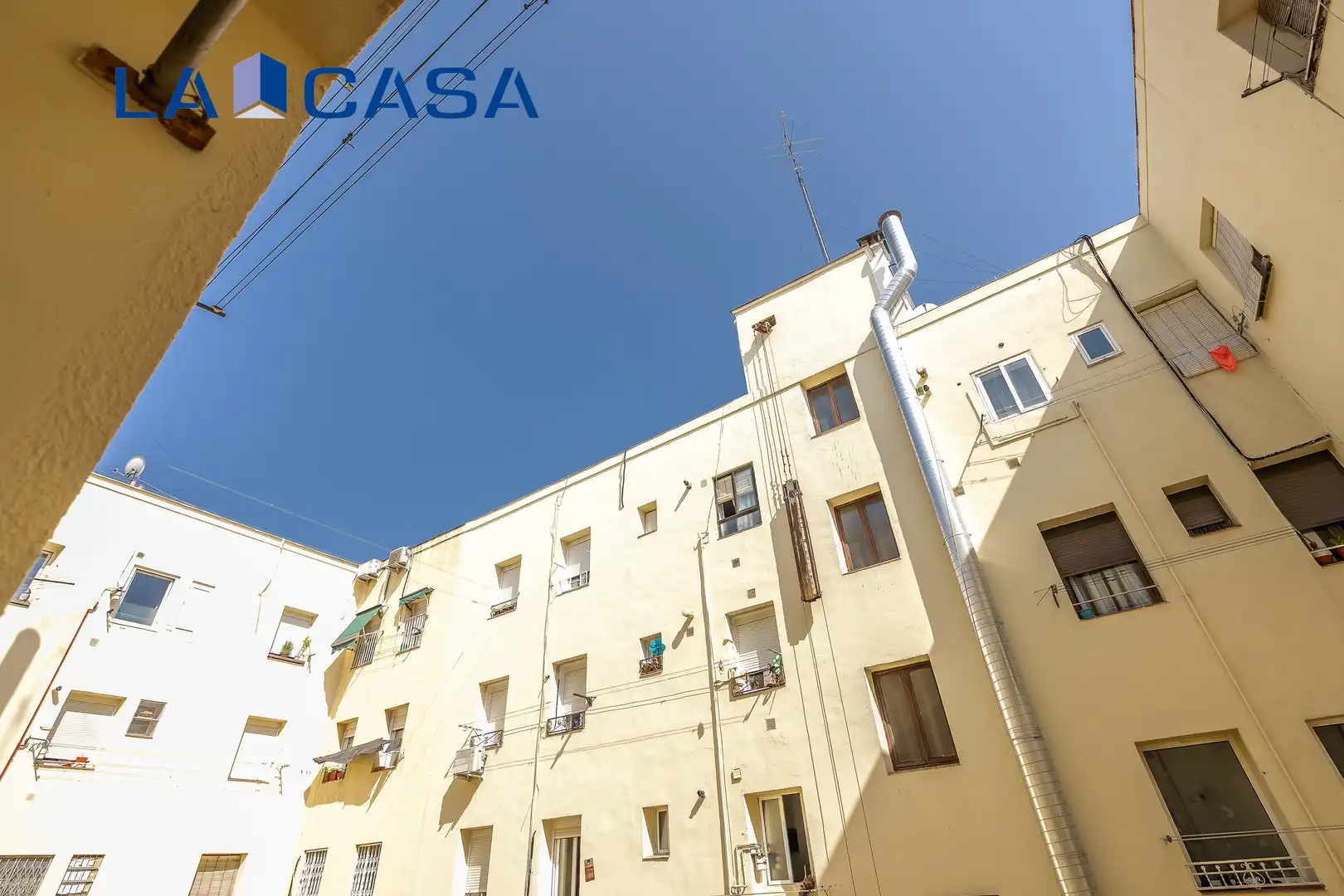 Exterior view of Flat for sale in Madrid
