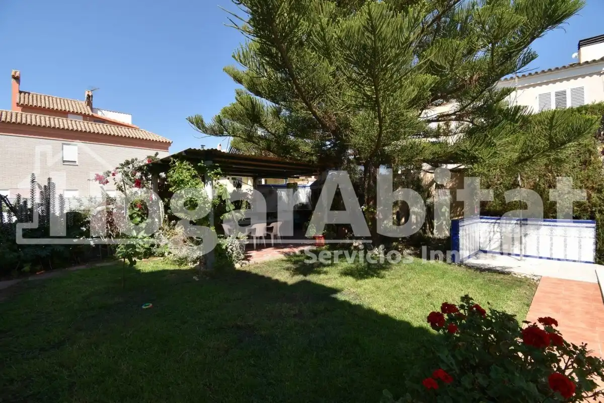 Jardí de Casa o xalet en venda en Burriana / Borriana amb Calefacció, Jardí privat i Terrassa