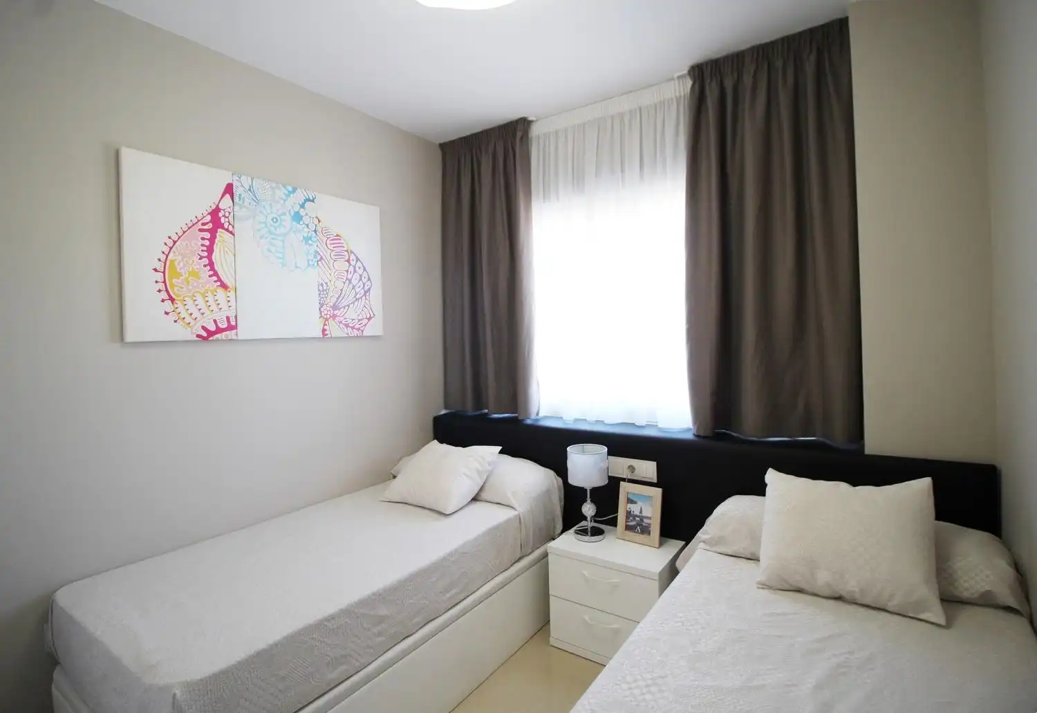 Schlafzimmer von Wohnungen zum Verkauf in Oropesa del Mar / Orpesa mit Klimaanlage, Privatgarten und Terrasse