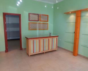 Premises for sale in Ubrique  with Air Conditioner and Furnished