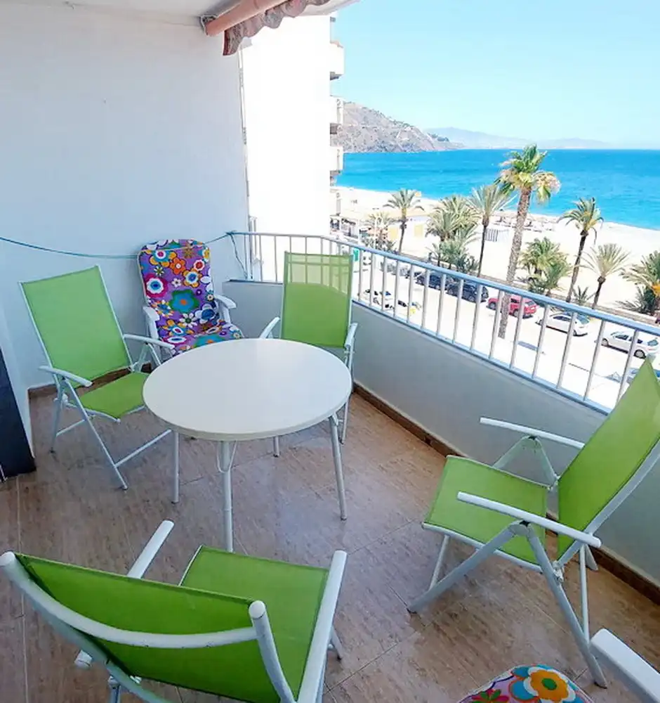 Terraza de Piso de alquiler en Almuñécar con Amueblado