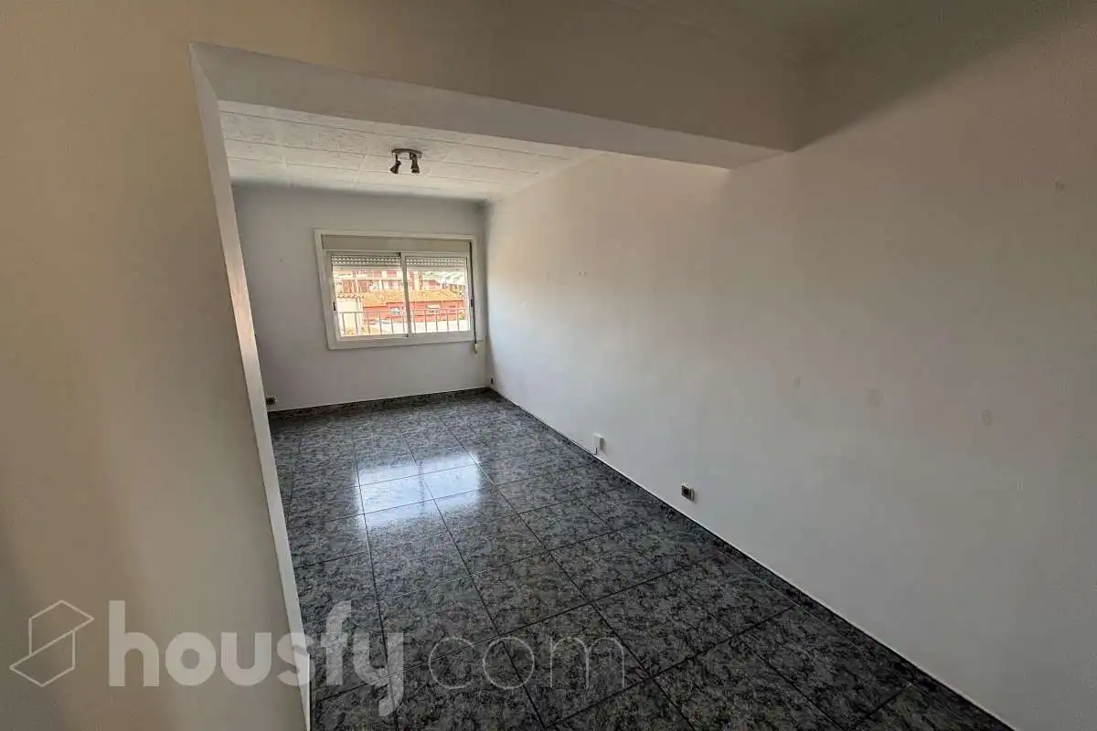 Flat for rent in Carrer del Dos de Maig, Parets del Vallès