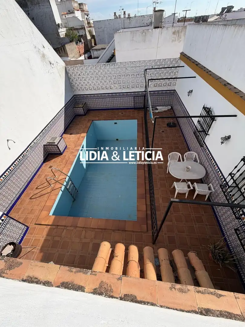 Piscina de Casa o xalet en venda en Alcalá de Guadaira amb Aire condicionat, Traster i Piscina