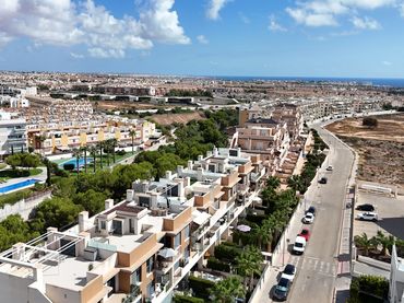 Penthouse mit Aufzug zum Verkauf in Orihuela Costa
