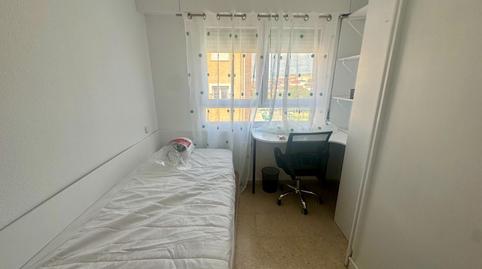 Photo 4 of Flat to share in Calle Calle Verdiales, 15, La Cruz, Granada