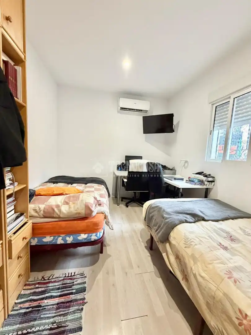 Bedroom of Houses for sale in Madrid  with Air Conditioner, Heating and Storage room