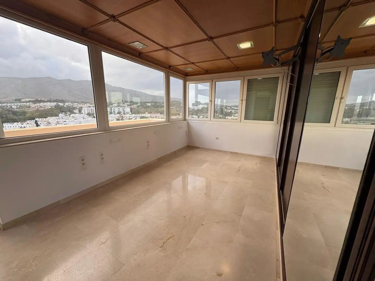 Terraza de Ático de alquiler en Torremolinos con Aire acondicionado, Calefacción y Jardín privado