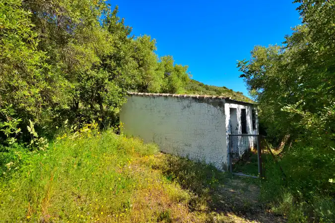 Finca rústica en venta en Zahara con Aire acondicionado, Calefacción y Jardín privado