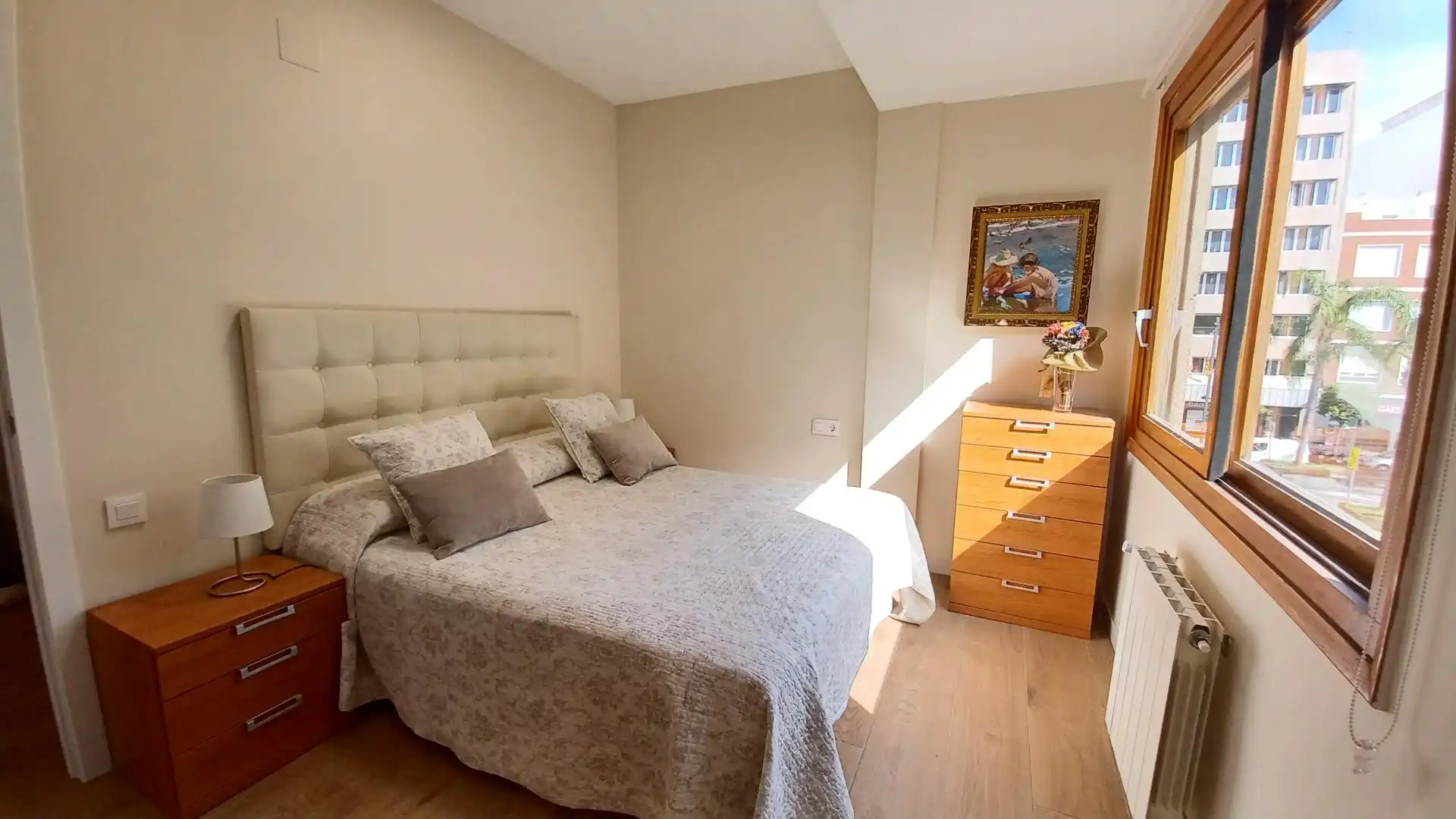 Habitación de Piso en venta en Torrent con Balcón