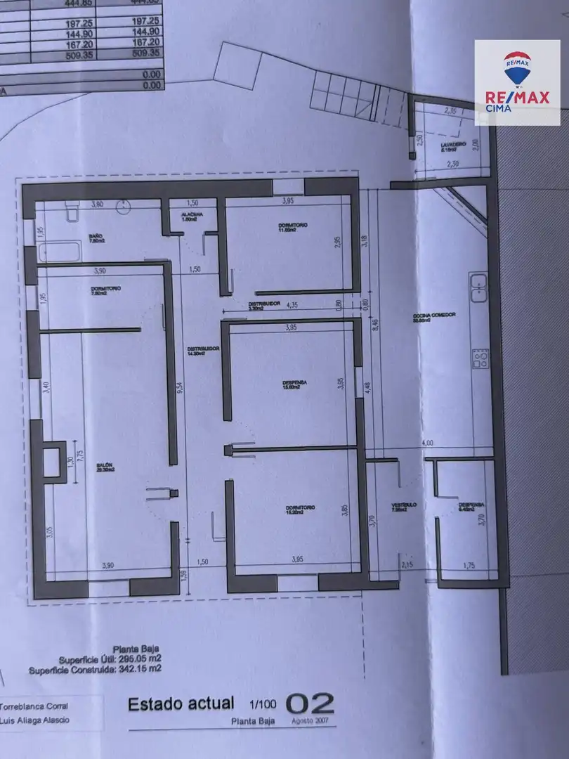 Casa o xalet en venda en Baza amb Calefacció, Jardí privat i Terrassa