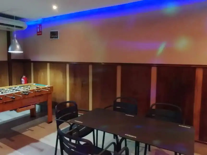 Local en venda en Cadalso de los Vidrios amb Calefacció i Moblat