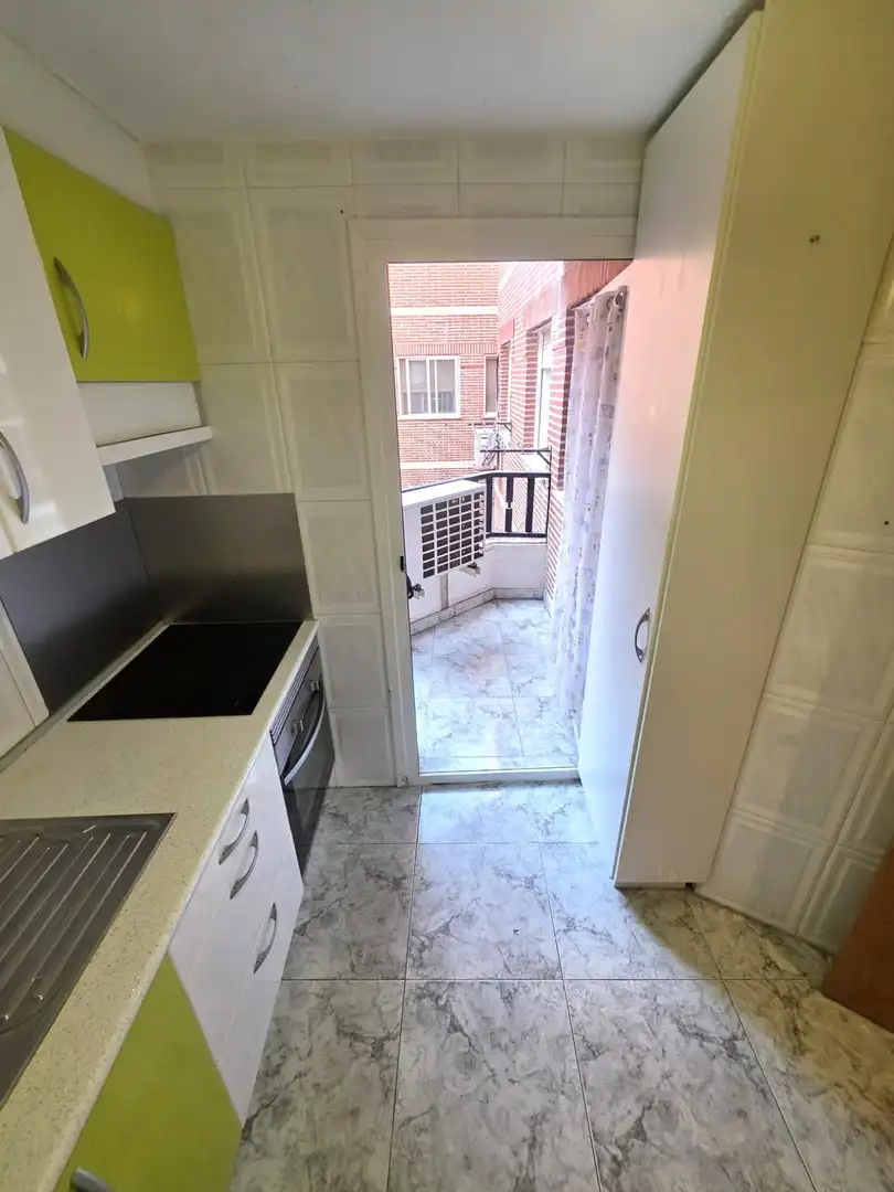 Balcony of Flat for sale in Valdemoro  with Air Conditioner and Heating