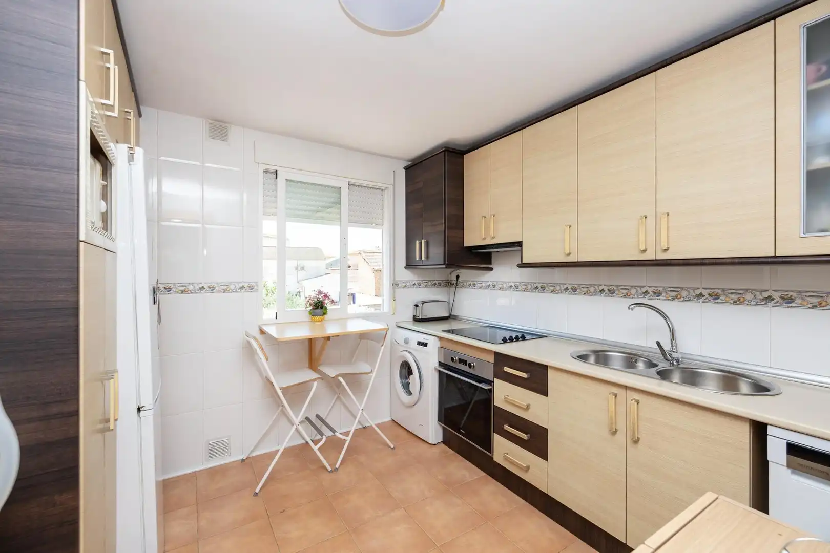 Cocina de Piso en venta en Churriana de la Vega con Aire acondicionado, Calefacción y Balcón