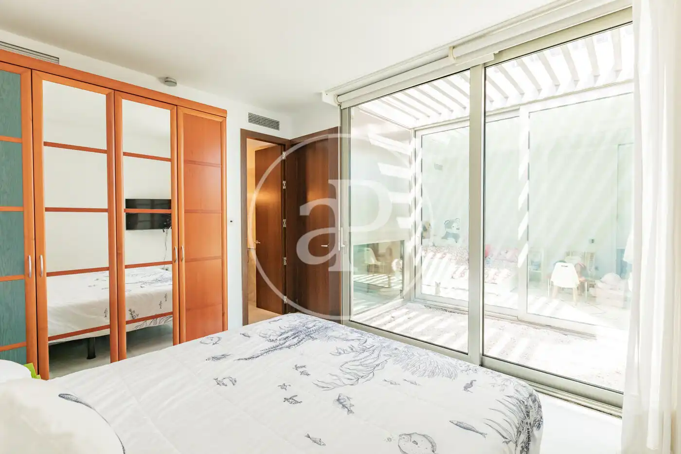 Bedroom of Houses for sale in Madrid  with Air Conditioner, Heating and Private garden