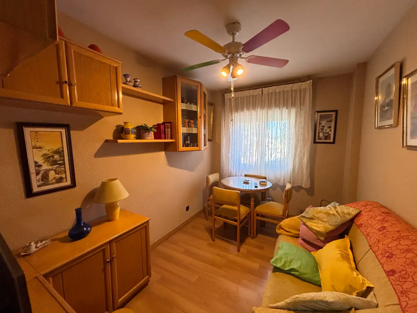 Habitación de Piso en venta en Madrid con Calefacción, Terraza y Amueblado