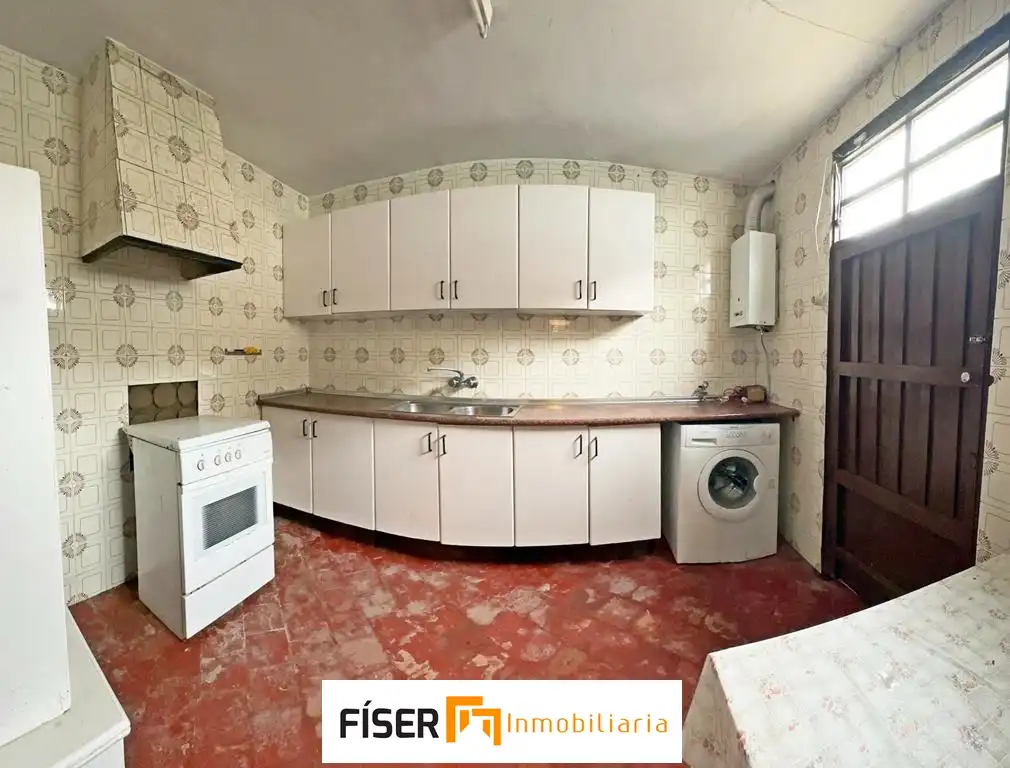 Cuina de Casa o xalet en venda en Medina de las Torres