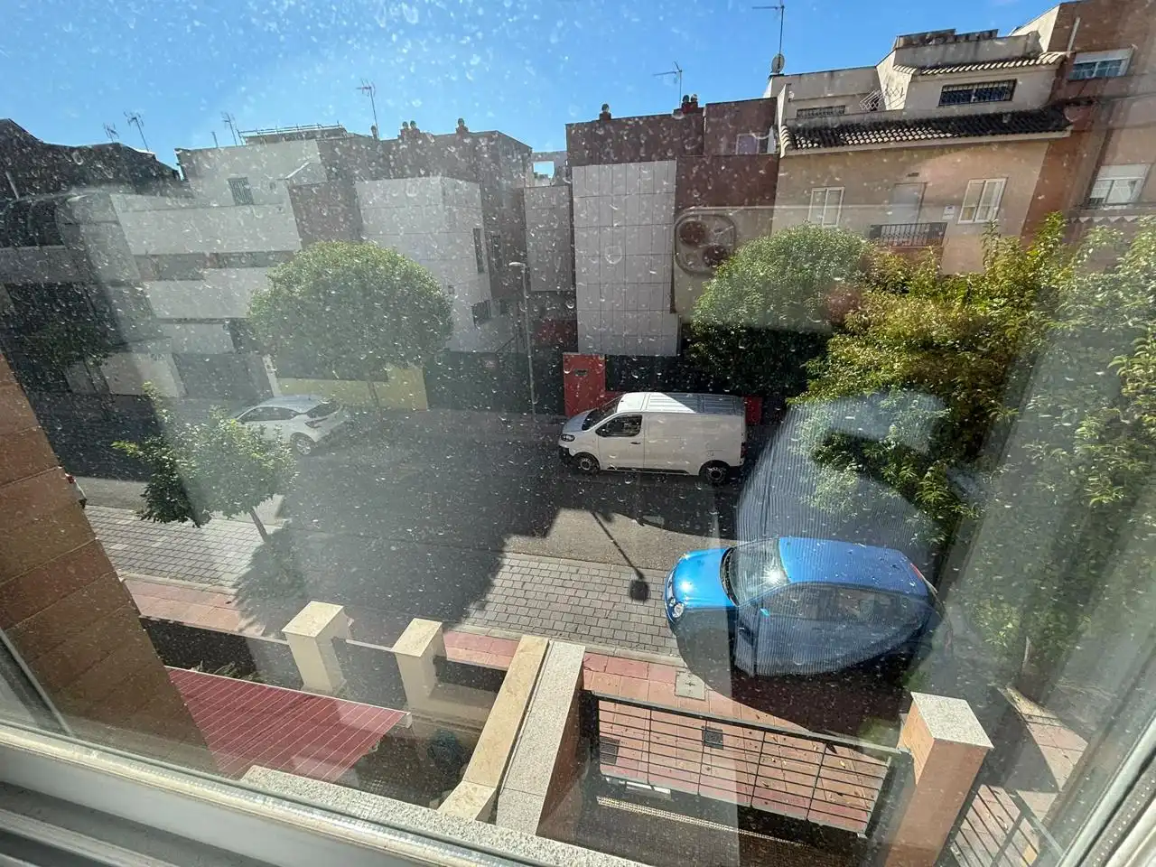 Vista exterior de Casa adosada en venda en Jaén amb Aire condicionat, Calefacció i Terrassa