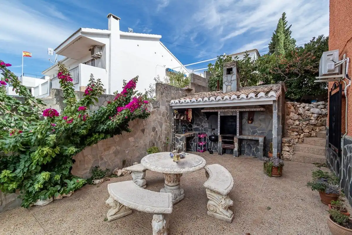 House with terrace for sale in Calle VIRGEN DEL ROSARIO, imagen 2