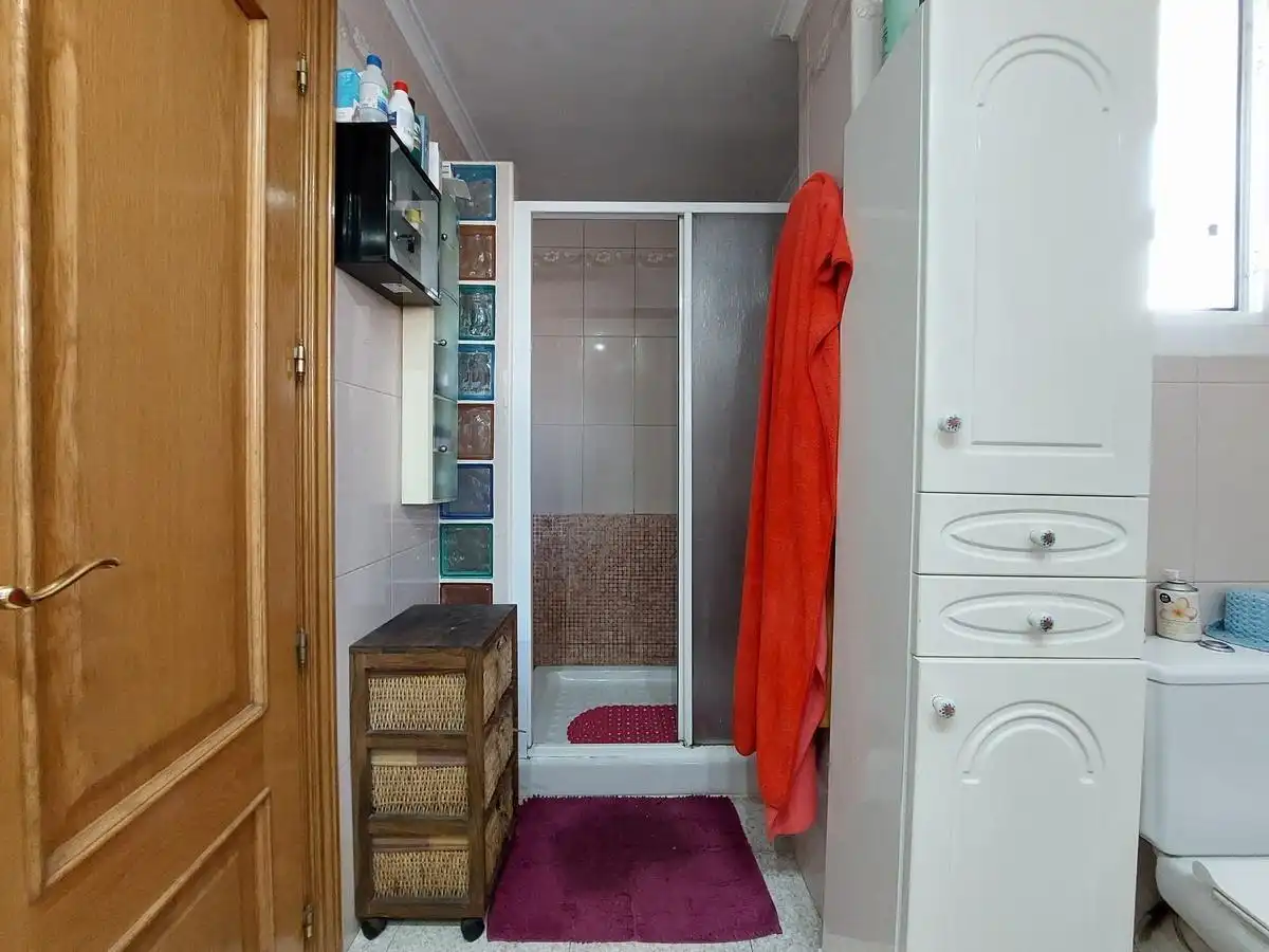Baño de Piso en venta en Elda con Aire acondicionado y Terraza