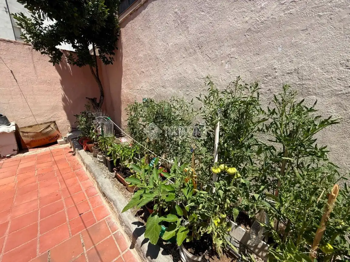 Jardí de Casa adosada en venda en Almorox amb Aire condicionat, Calefacció i Terrassa