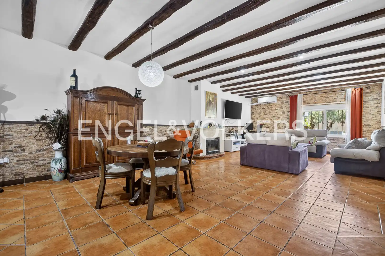 Comedor de Casa o chalet en venta en Carmona con Aire acondicionado, Calefacción y Jardín privado