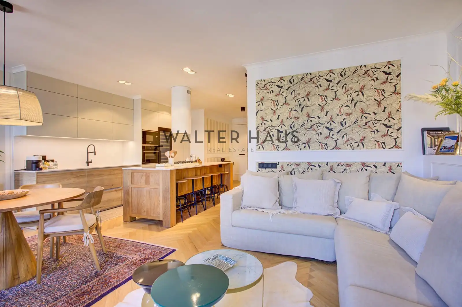 Sala de estar de Piso en venta en Barcelona con Aire acondicionado, Calefacción y Terraza