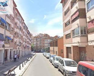 Vista exterior de Pis en venda en Cangas  amb Terrassa i Balcó