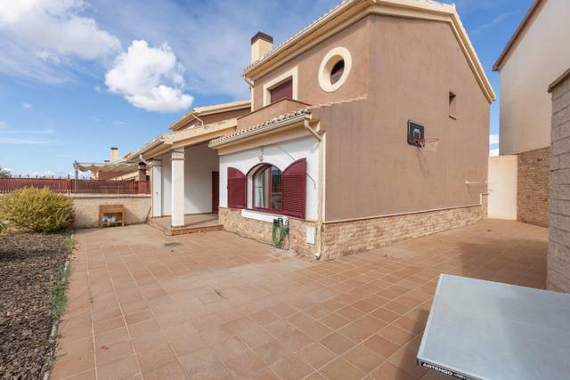 Casa-chalet en Alquiler en  CAÑADA DE LOS FENICIOS en Gójar