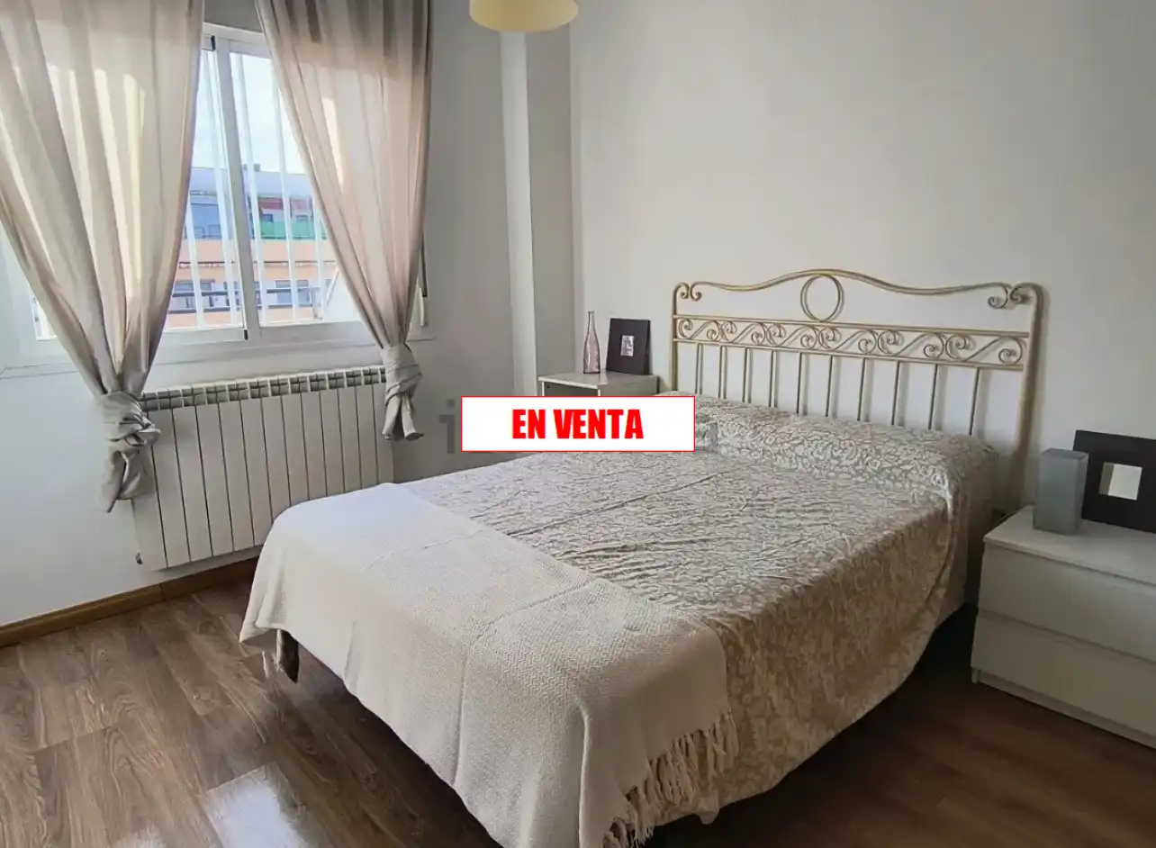 Bedroom of Attic for sale in Ciudad Real  with Air Conditioner, Heating and Terrace