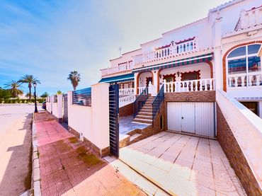 Maison avec balcon à vendre à Zona Carrefour - Urbanizaciones