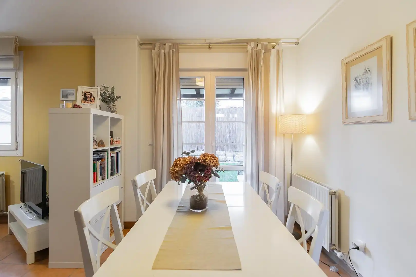 Comedor de Casa adosada en venta en Cizur con Calefacción, Jardín privado y Terraza