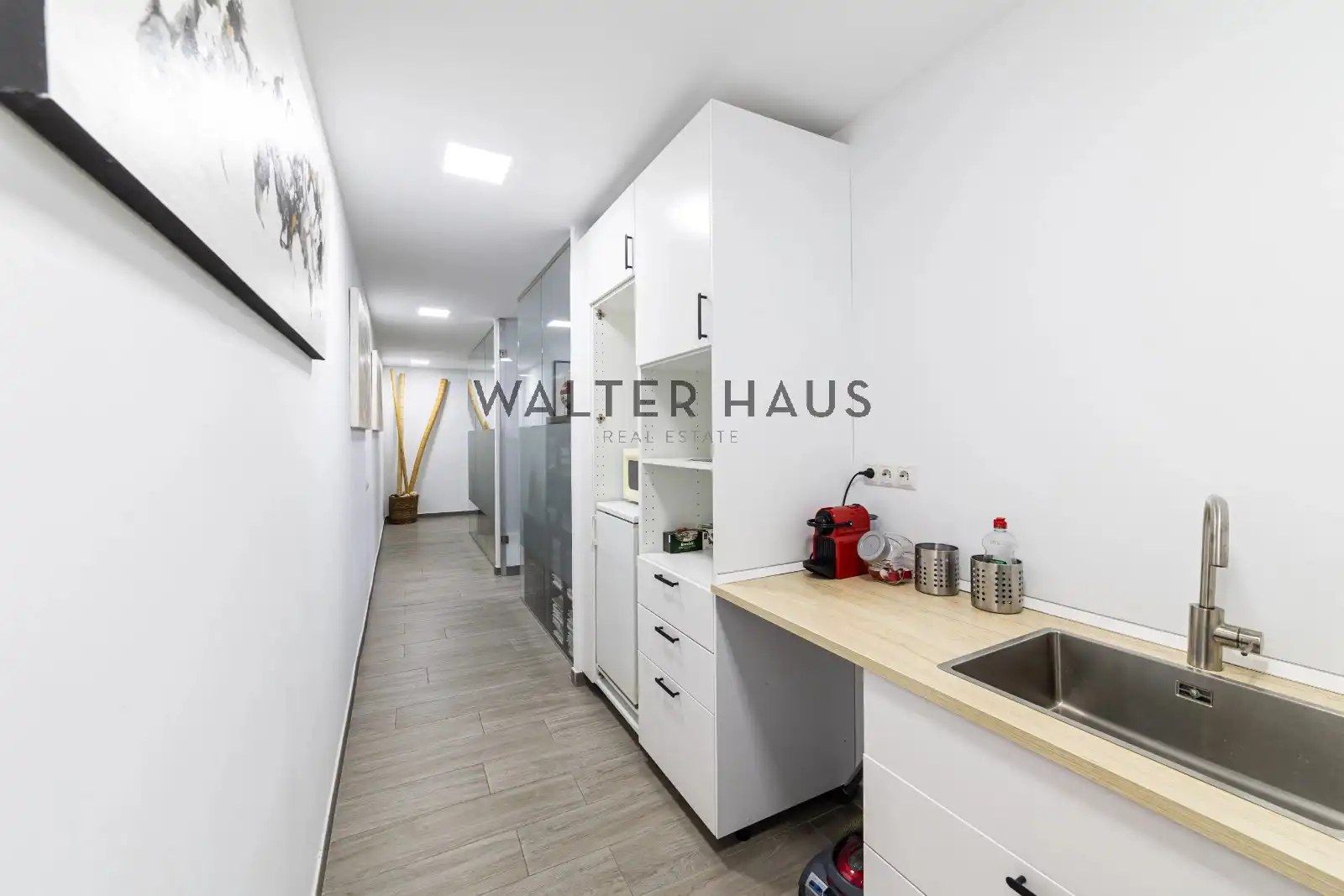Office for rent in Madrid  with Air Conditioner and Heating