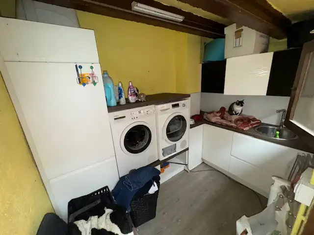 Cuina de Casa adosada en venda en Anglès amb Calefacció, Jardí privat i Terrassa