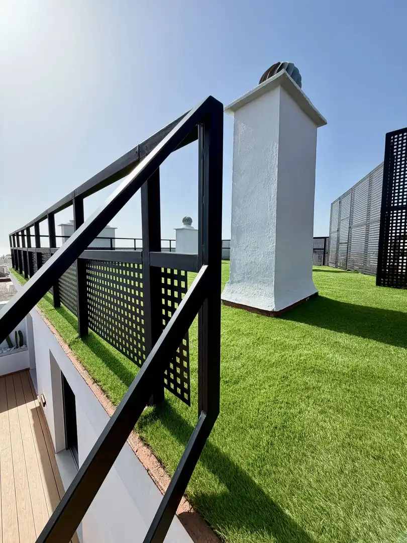 Terraza de Ático en venta en Málaga con Aire acondicionado, Calefacción y Jardín privado