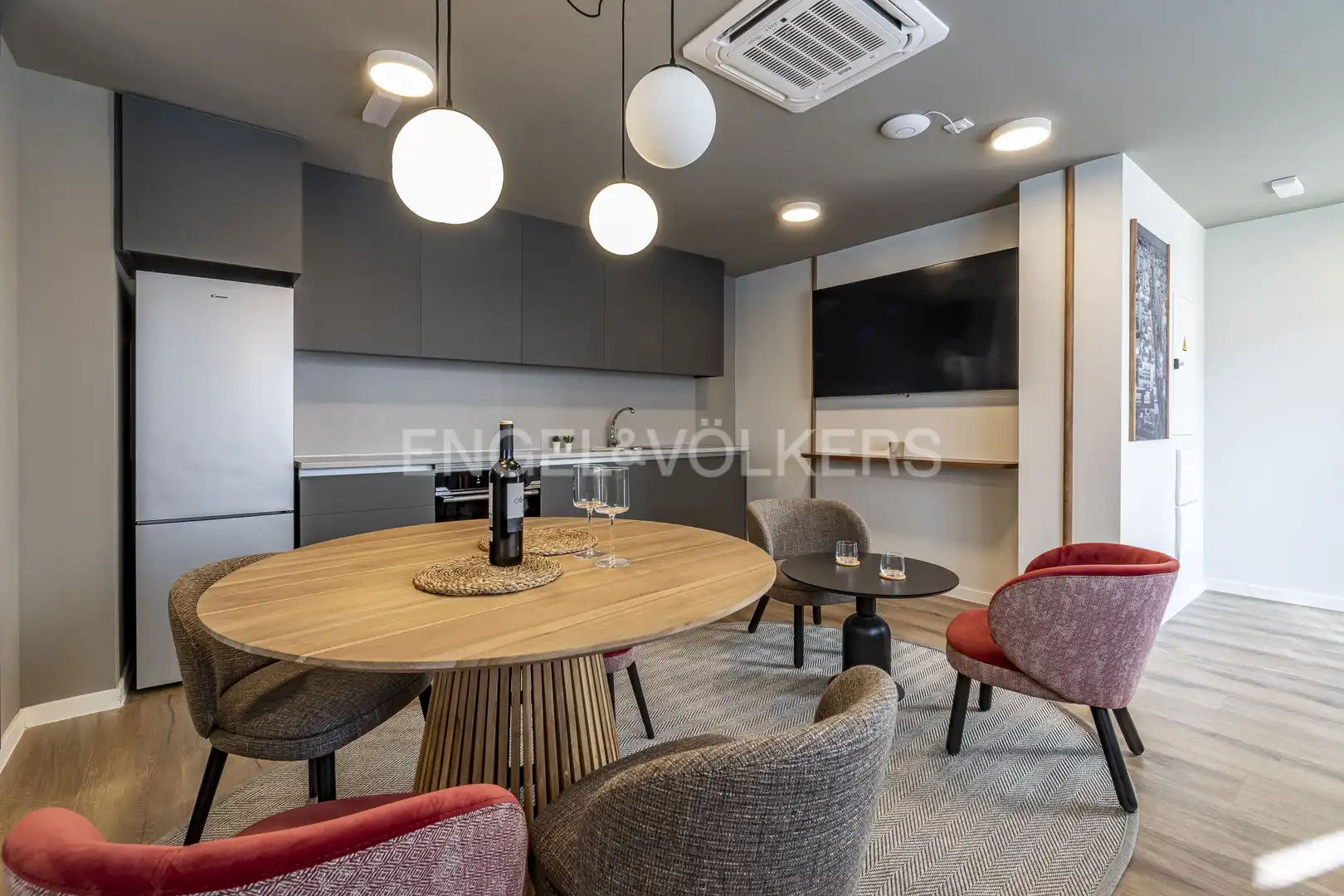 Flat for rent in Madrid  with Air Conditioner, Heating and Swimming Pool