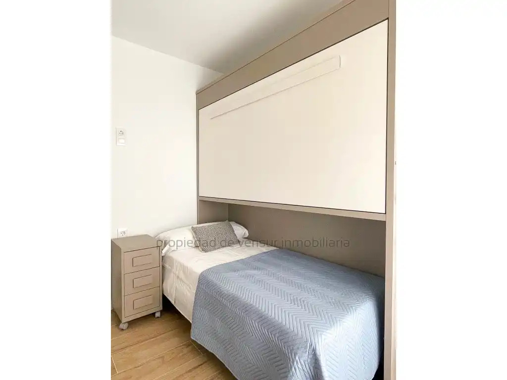Schlafzimmer von Wohnung zur Miete in Águilas mit Klimaanlage, Terrasse und Möbliert