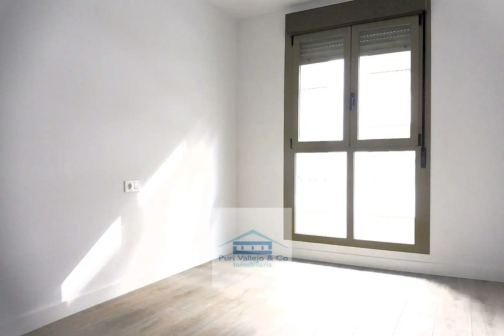 Habitación de Piso de alquiler en Córdoba con Aire acondicionado, Terraza y Trastero