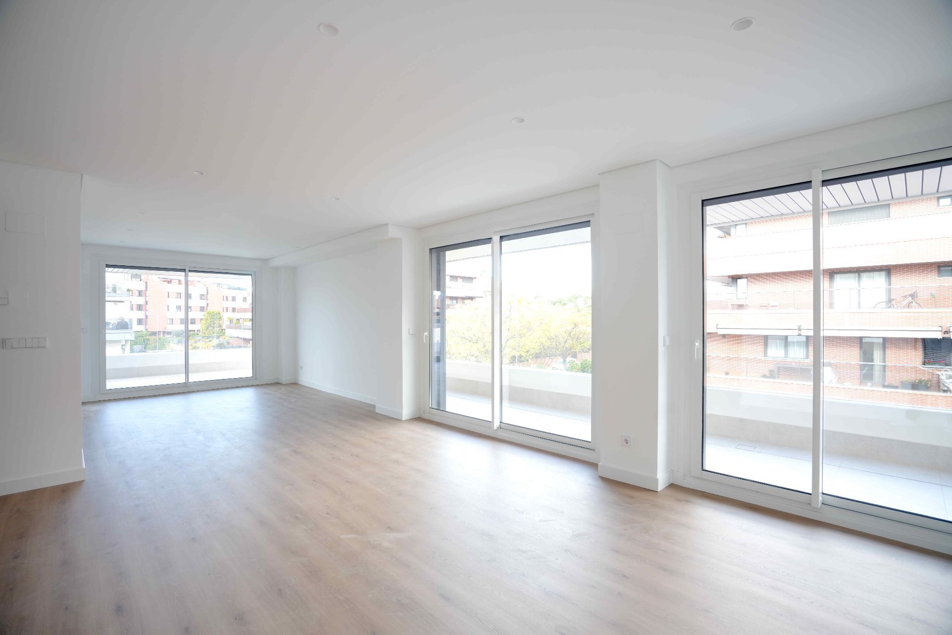 Living room of Flat to rent in Pozuelo de Alarcón  with Terrace and Storage room