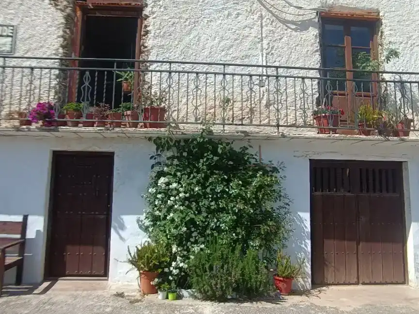 Vista exterior de Casa adosada en venda en La Taha amb Aire condicionat, Traster i Balcó