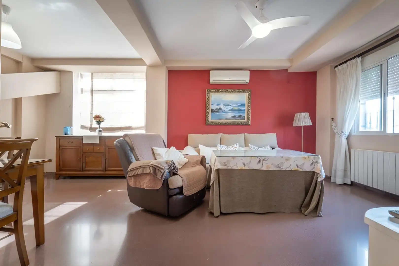 Schlafzimmer von Einfamilien-Reihenhaus zum Verkauf in Ogíjares mit Klimaanlage, Heizung und Terrasse