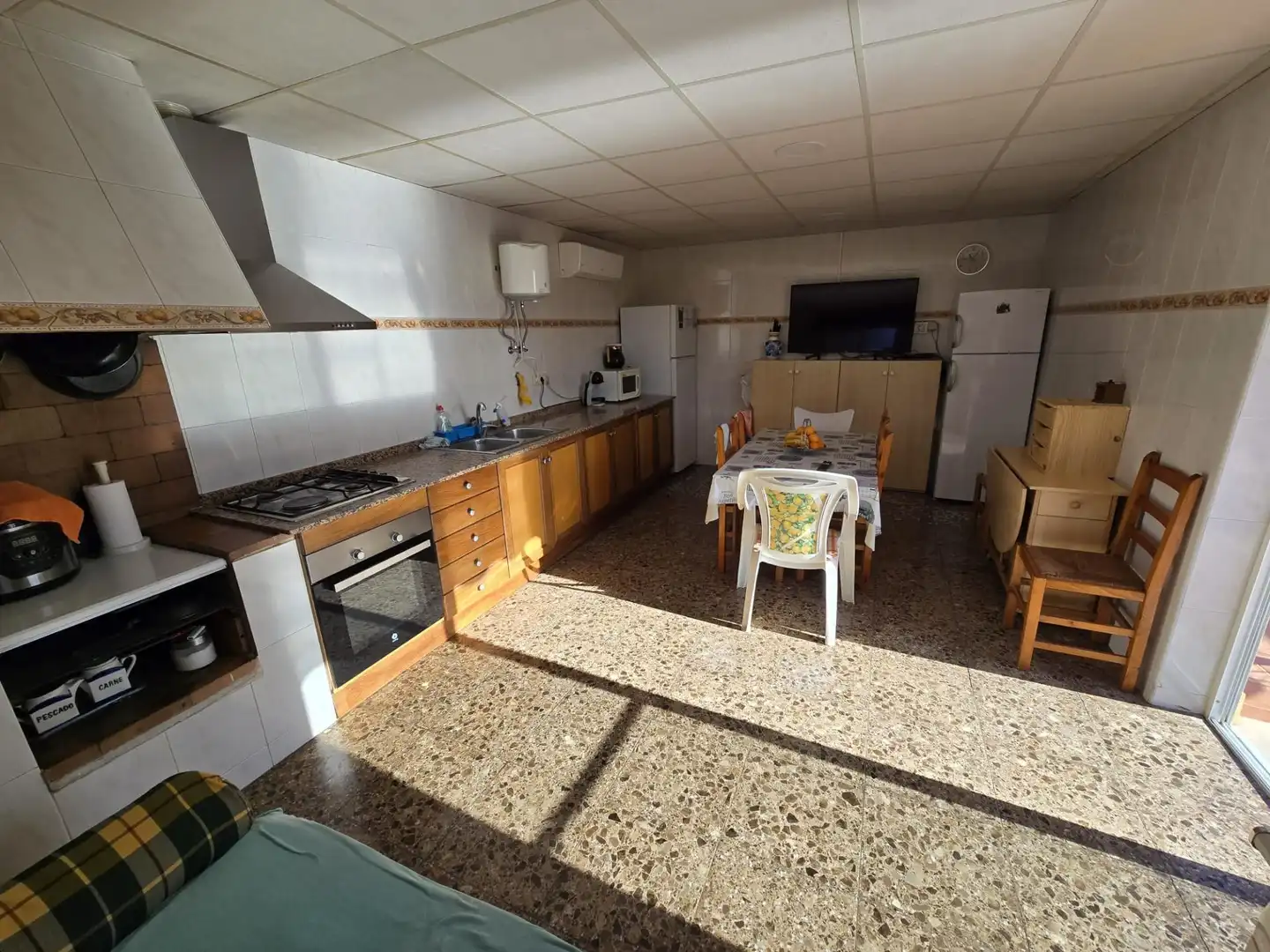 Kitchen of Houses for sale in San Vicente del Raspeig / Sant Vicent del Raspeig  with Air Conditioner, Private garden and Terrace