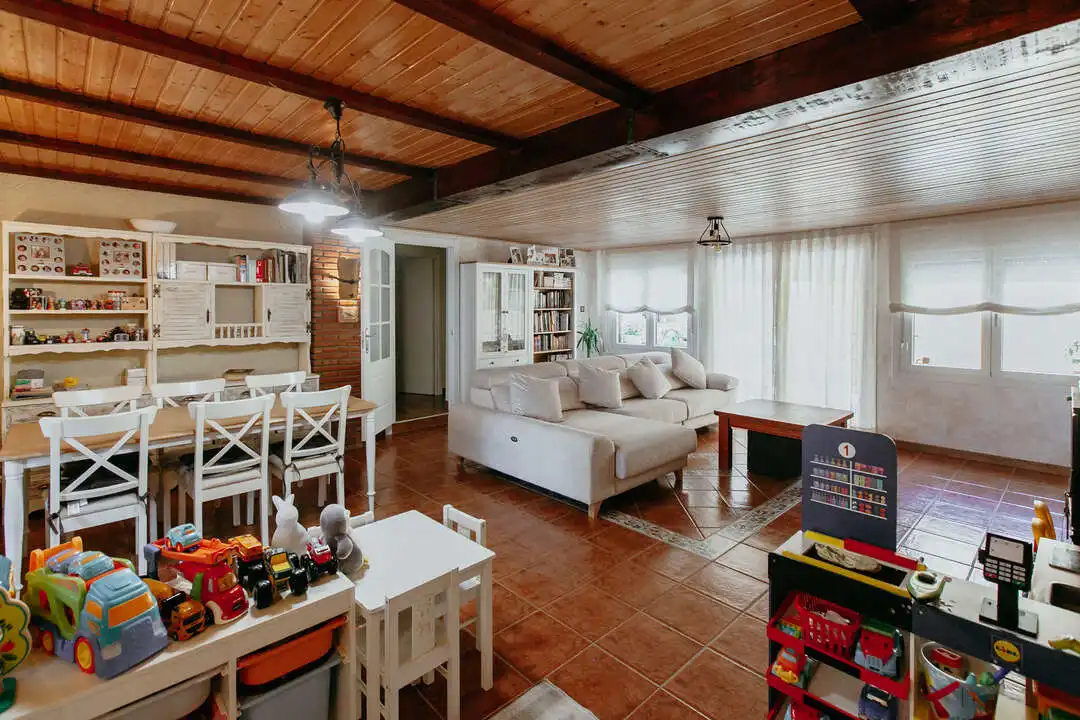 Sala de estar de Casa o chalet en venta en Lupiñén-Ortilla con Aire acondicionado, Calefacción y Jardín privado