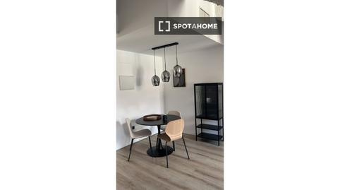 Photo 2 of Flat for rent in Universidad - Malasaña,  Madrid Capital
