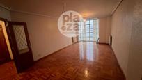 Living room of Flat for sale in Burgos Capital  with Heating, Terrace and Storage room