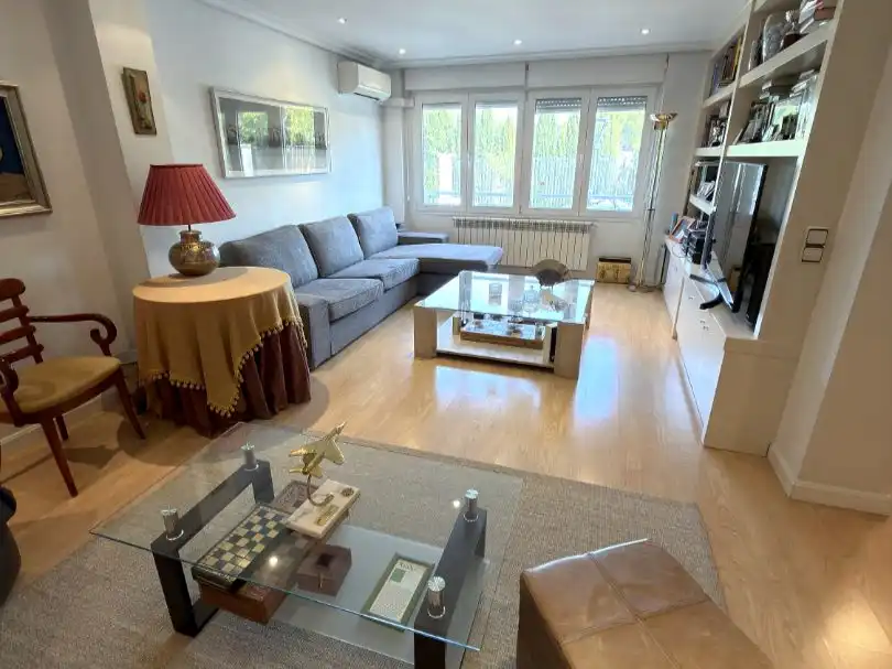 Sala d'estar de Casa o xalet en venda en  Albacete Capital amb Aire condicionat, Terrassa i Balcó