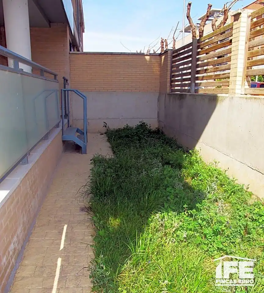 Büro mit Aufzug zur Miete in Alagón, imagen 10