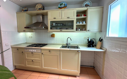 Kitchen of Flat for sale in Sabadell  with Air Conditioner and Heating