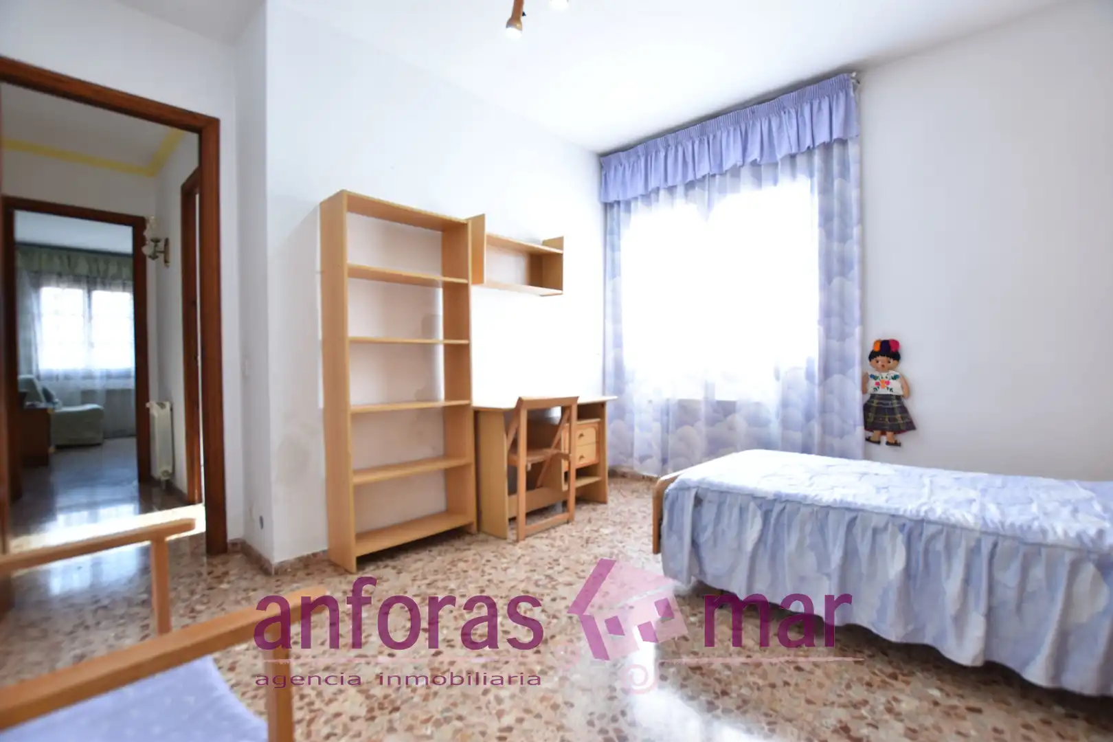Habitación de Piso en venta en Torredembarra con Calefacción, Terraza y Amueblado
